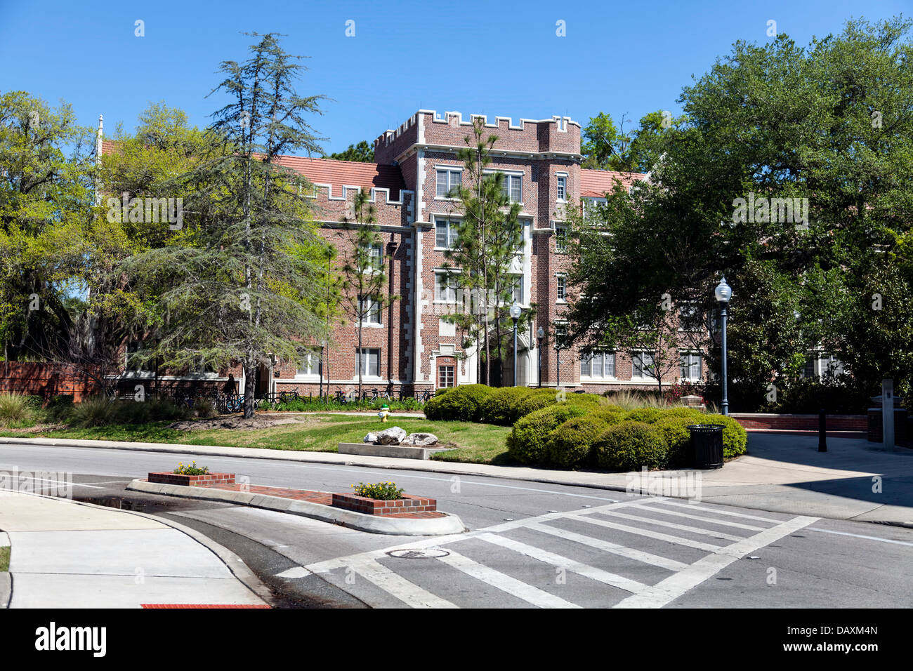 Sledd Halle rote Backsteingebäude auf dem Campus UF der University of Florida in Gainesville, Florida auf Register of Historic Places aufgelistet. Stockfoto