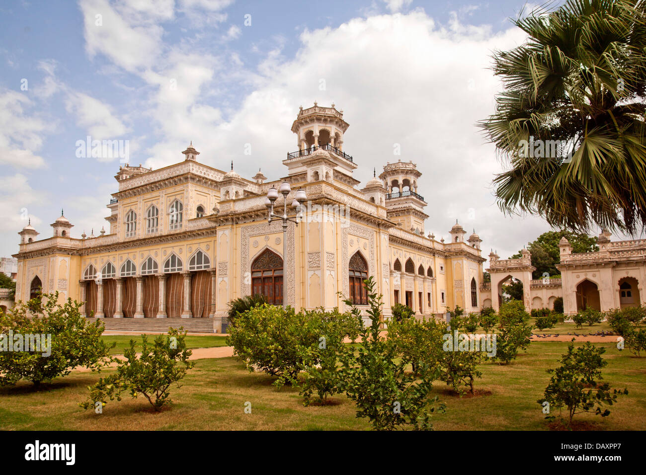 Fassade des einen Palast, Chowmahalla Palast, Hyderabad, Andhra Pradesh, Indien Stockfoto