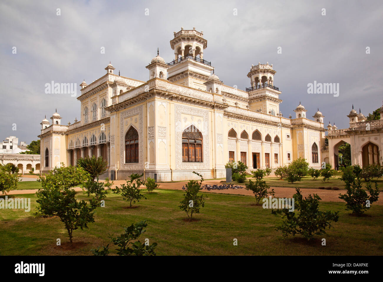 Fassade des einen Palast, Chowmahalla Palast, Hyderabad, Andhra Pradesh, Indien Stockfoto