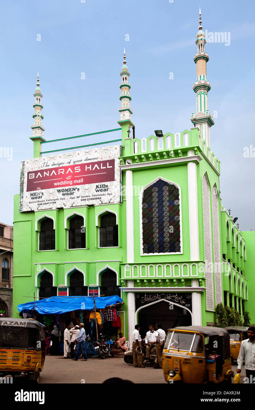 Fassade von einer Moschee, Charminar, Hyderabad, Andhra Pradesh, Indien Stockfoto