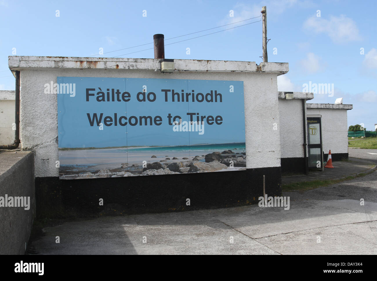 Zweisprachige Willkommen auf tiree Zeichen Schottland Juli 2013 Stockfoto