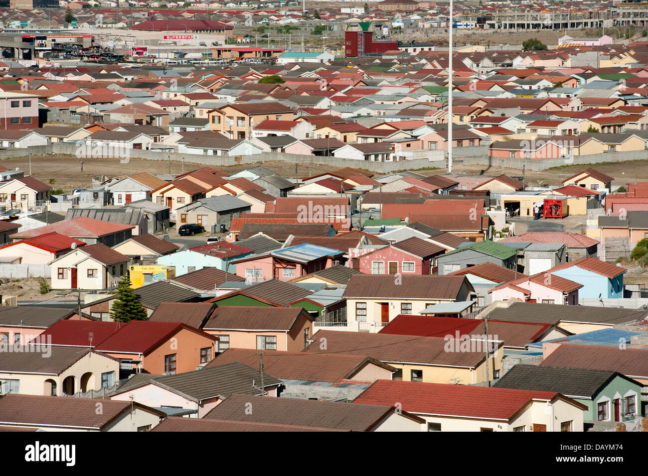 Blick über Khayelitsha, dem größten Township in Südafrika, Cape Town, Südafrika Stockfoto