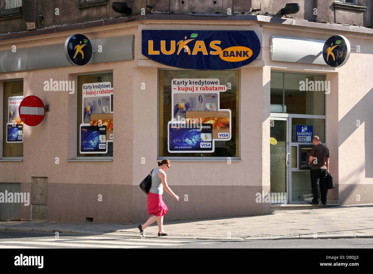 Das Bild zeigt einen Ast von Lukas Bank in Gliwice, Polen, 16. August 2007. Hitlers Regime gefälscht einen Angriff auf die Stadt-Radio-Station, einen Grund haben, dringen in Polen am 1. September 1939, dem Beginn des zweiten Weltkriegs. Foto: Lars Halbauer Stockfoto Das Bild zeigt einen Ast von Lukas Bank in Gliwice, Polen, 16. August 2007. Hitlers Regime gefälscht einen Angriff auf die Stadt-Radio-Station, einen Grund haben, dringen in Polen am 1. September 1939, dem Beginn des zweiten Weltkriegs. Foto: Lars Halbauer Stockfoto