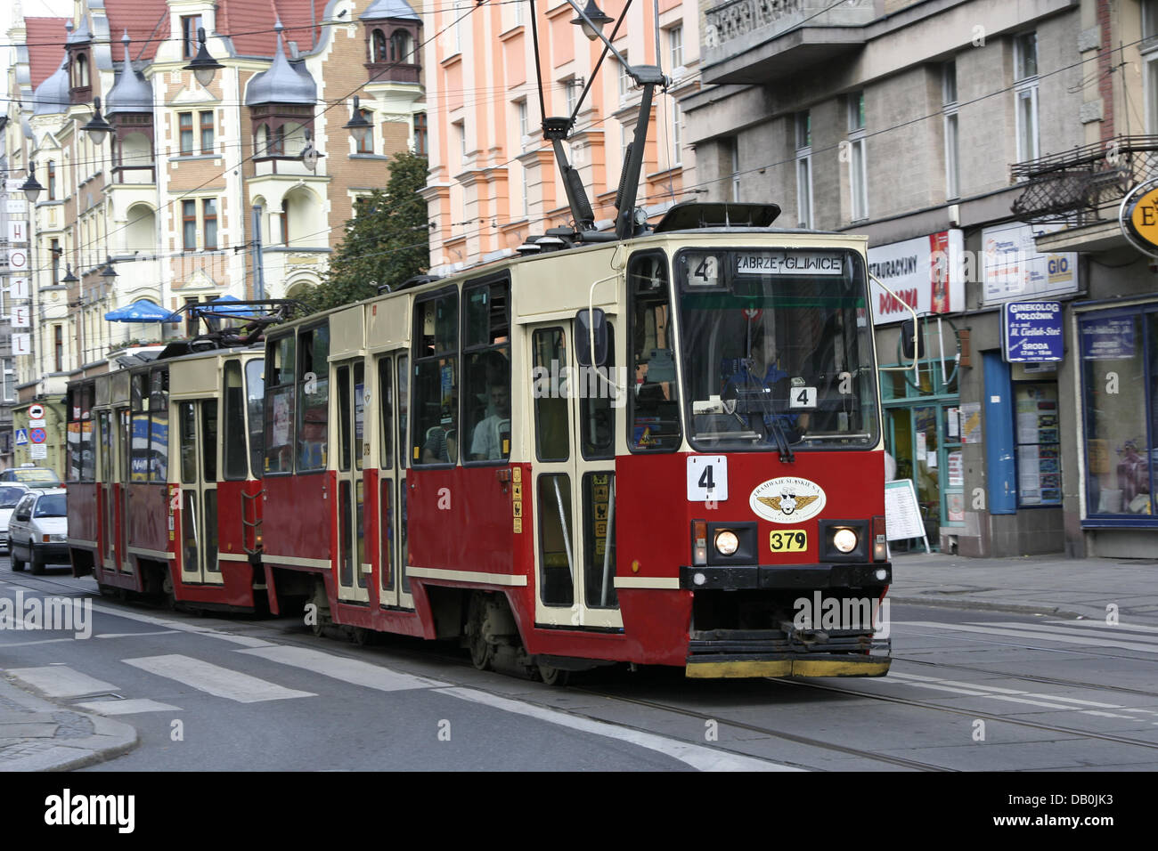 Das Bild zeigt eine Straßenbahnverbindung in Gliwice, Polen, 16. August 2007. Hitlers Regime gefälscht einen Angriff auf die Stadt-Radio-Station, einen Grund haben, dringen in Polen am 1. September 1939, dem Beginn des zweiten Weltkriegs. Foto: Lars Halbauer Stockfoto Das Bild zeigt eine Straßenbahnverbindung in Gliwice, Polen, 16. August 2007. Hitlers Regime gefälscht einen Angriff auf die Stadt-Radio-Station, einen Grund haben, dringen in Polen am 1. September 1939, dem Beginn des zweiten Weltkriegs. Foto: Lars Halbauer Stockfoto