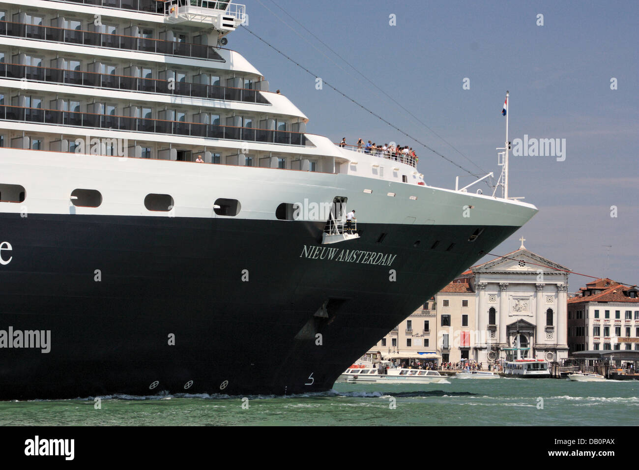 Kreuzfahrtschiff Nieuw Amsterdam, IMO 9378450 Stockfoto