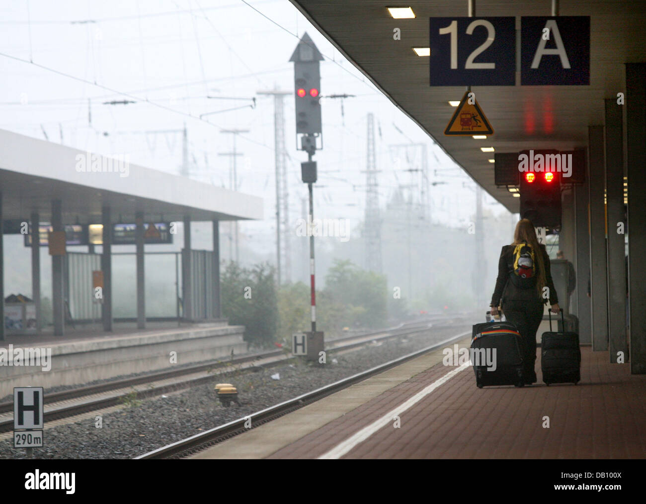 Hauptbahnhof duisburg Fotos und Bildmaterial in hoher Auflösung Alamy