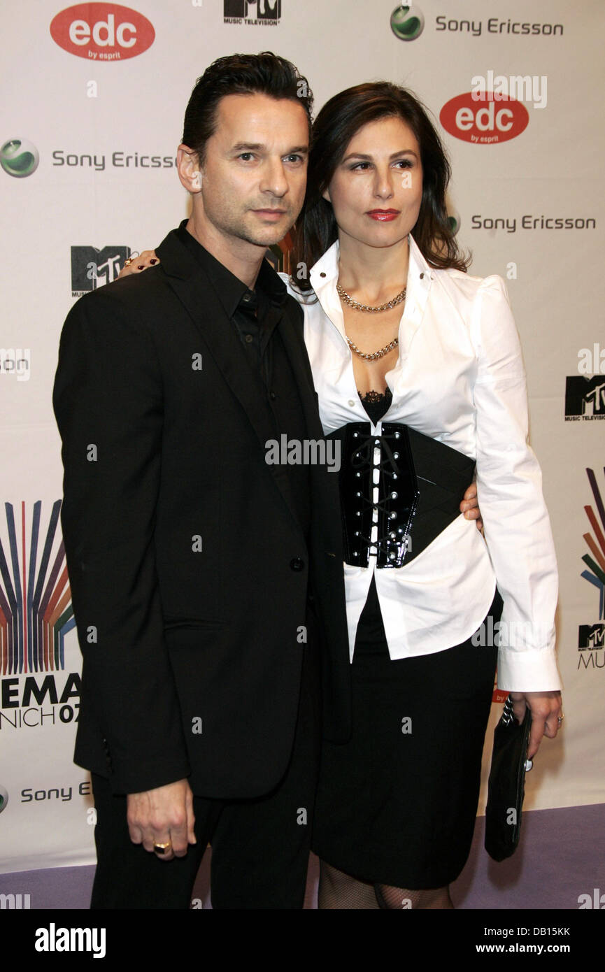 Dave Gahan (L), Sänger der britischen ElectroBand Depeche Mode und