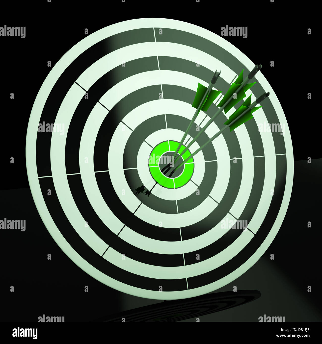 Dreifache Dart zeigt, Genauigkeit, Ziel und Geschick Stockfoto