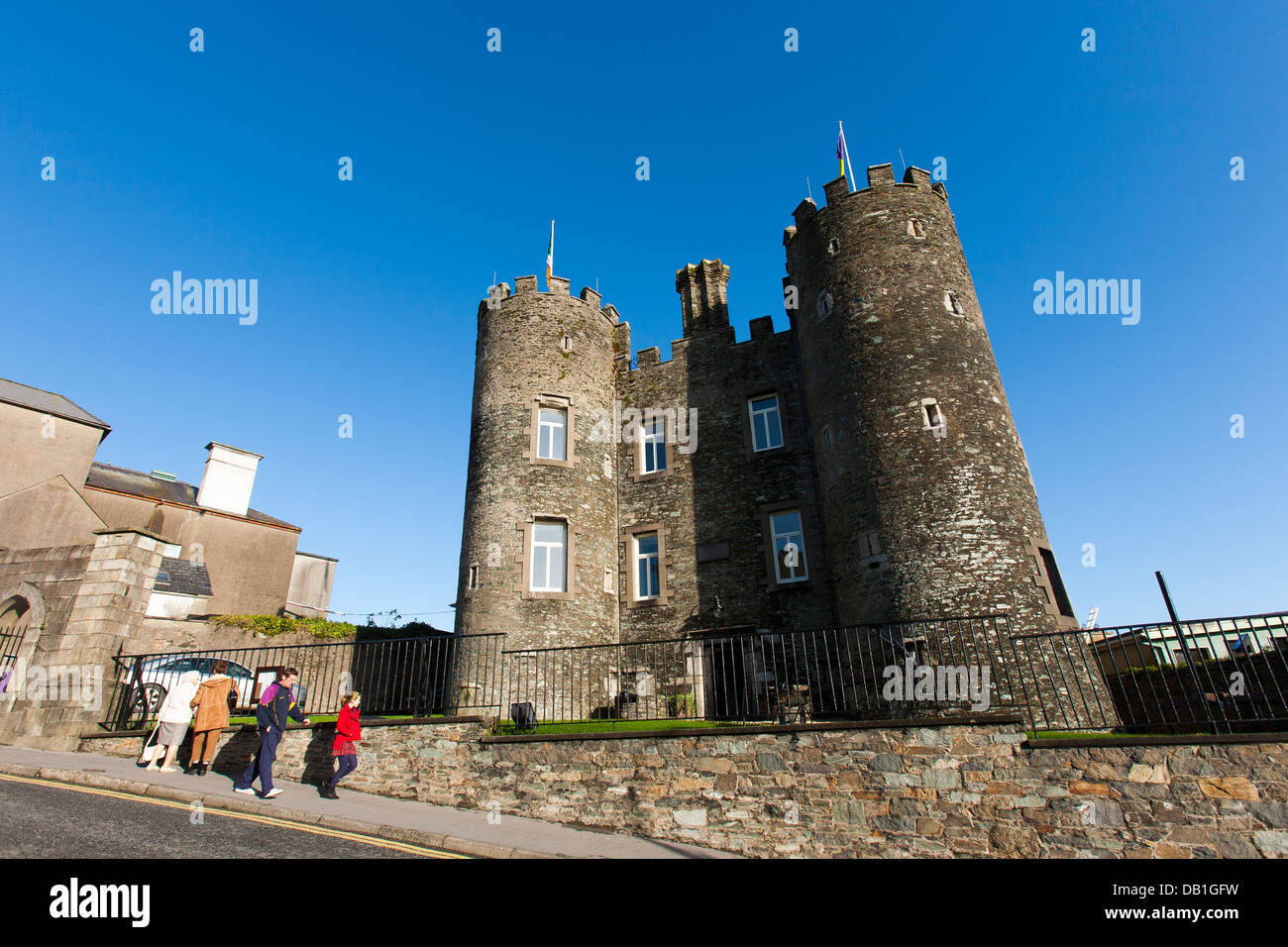 Die Außenfassade des Enniscorthy Castle Museum in County Wexford, Irland, einmal ein Haus für eine wohlhabende Familie. Stockfoto
