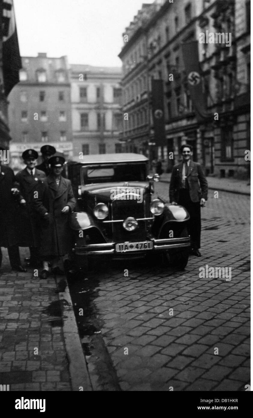 Nationalsozialismus / Nationalsozialismus, Feiertag, Tag der Arbeit, Mitarbeiter des Fleisch- und Wurstwarengroßhändlers Christian Seyferth, München, Mitte, 1930er Jahre, Zusatzrechte-Clearences-nicht vorhanden Stockfoto