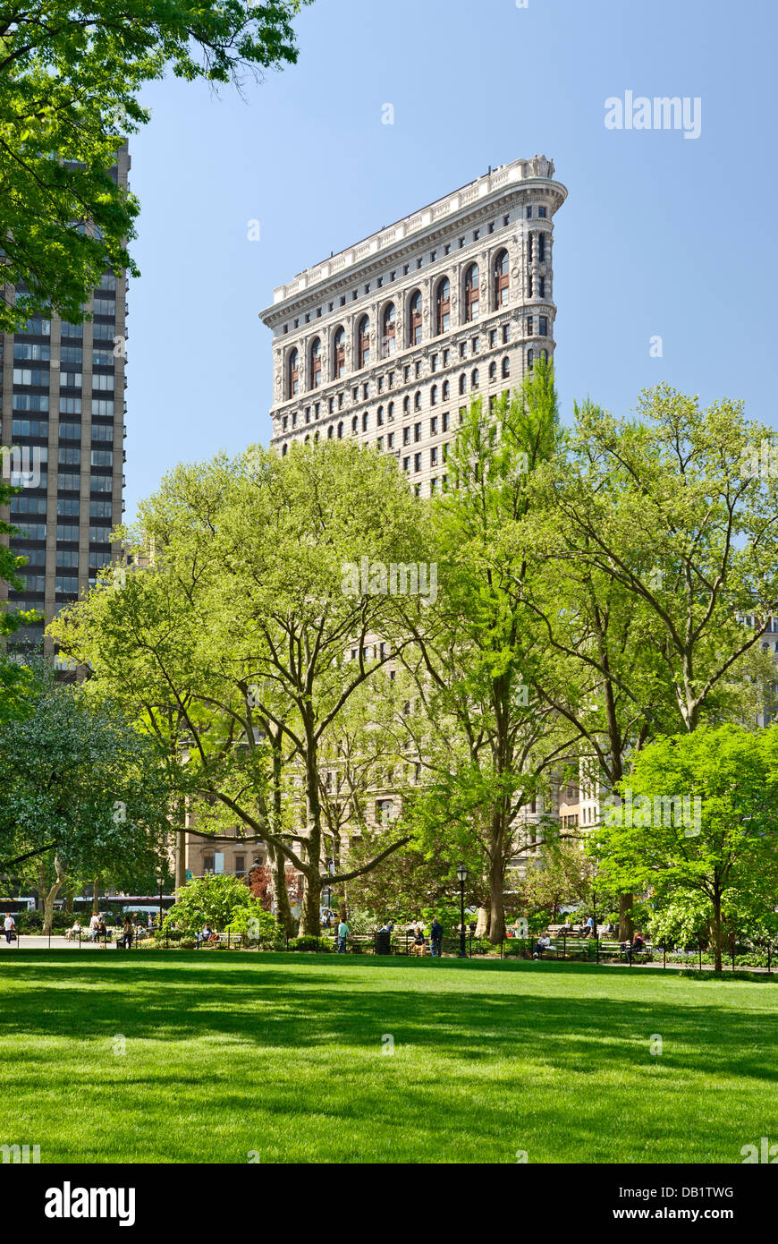 Das Flatiron Building und Madison Square Park, Manhattan, New York City im Frühjahr. Stockfoto