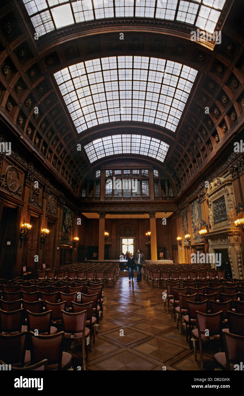 Das Bild Zeigt Den Oberen Salon Der Villa Hugel In Essen Bredeney