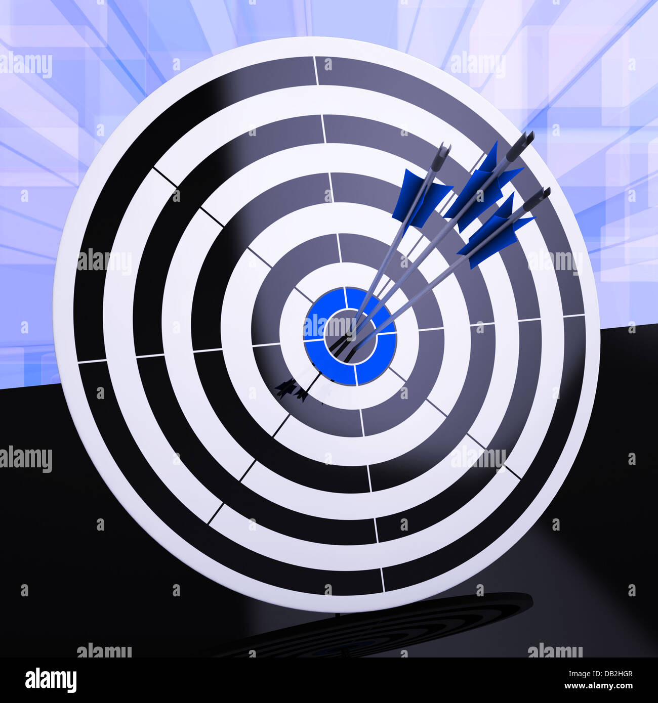 Dreifache Dart zeigt ausgezeichnete Strategie und Exzellenz Stockfoto