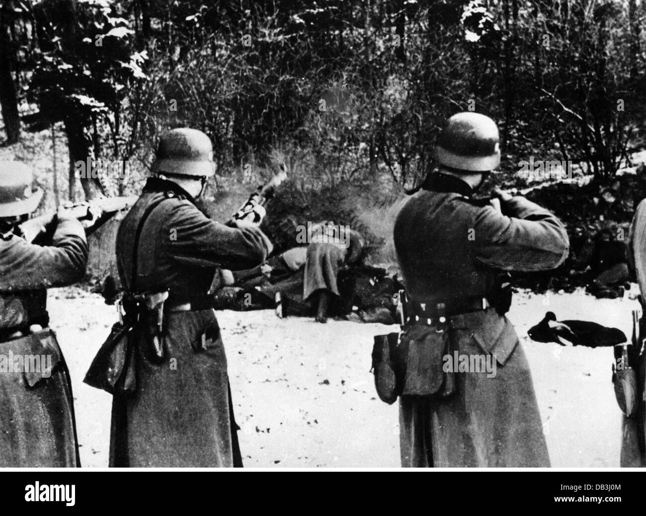 Ereignisse, 2. Weltkrieg, Polen, deutsche Besetzung, Hinrichtung von Polen durch Deutsche, um 1942, zusätzliche-Rechte-Clearences-nicht vorhanden Stockfoto