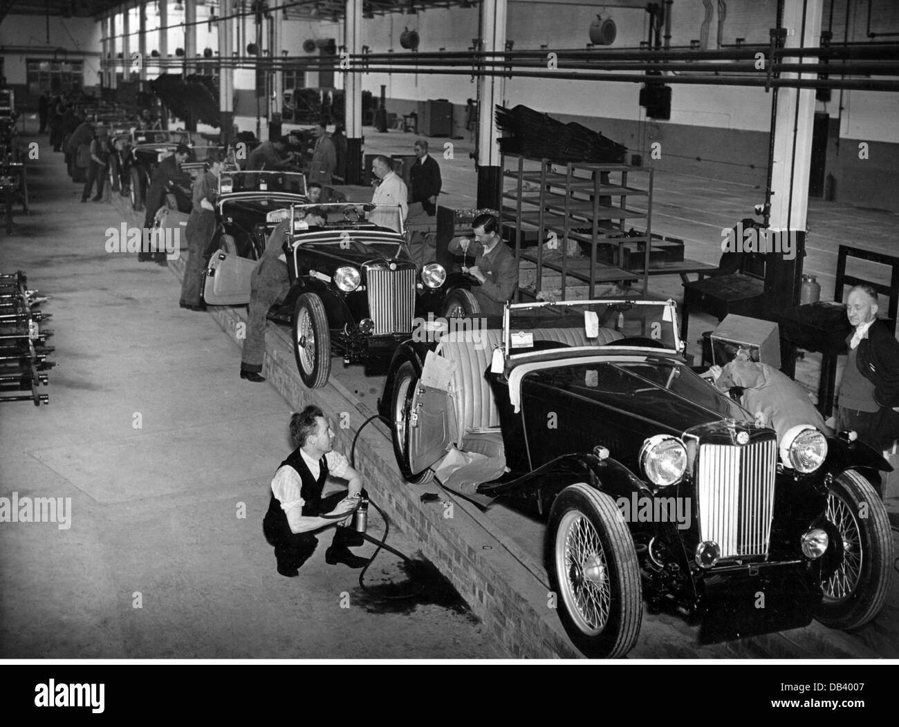 Industrie, Automobilindustrie, MG (Morris Garagen), Herstellung von MG 'TC', Großbritannien, Ende der 40er Jahre, zusätzliche-Rechte-Clearences-nicht verfügbar Stockfoto