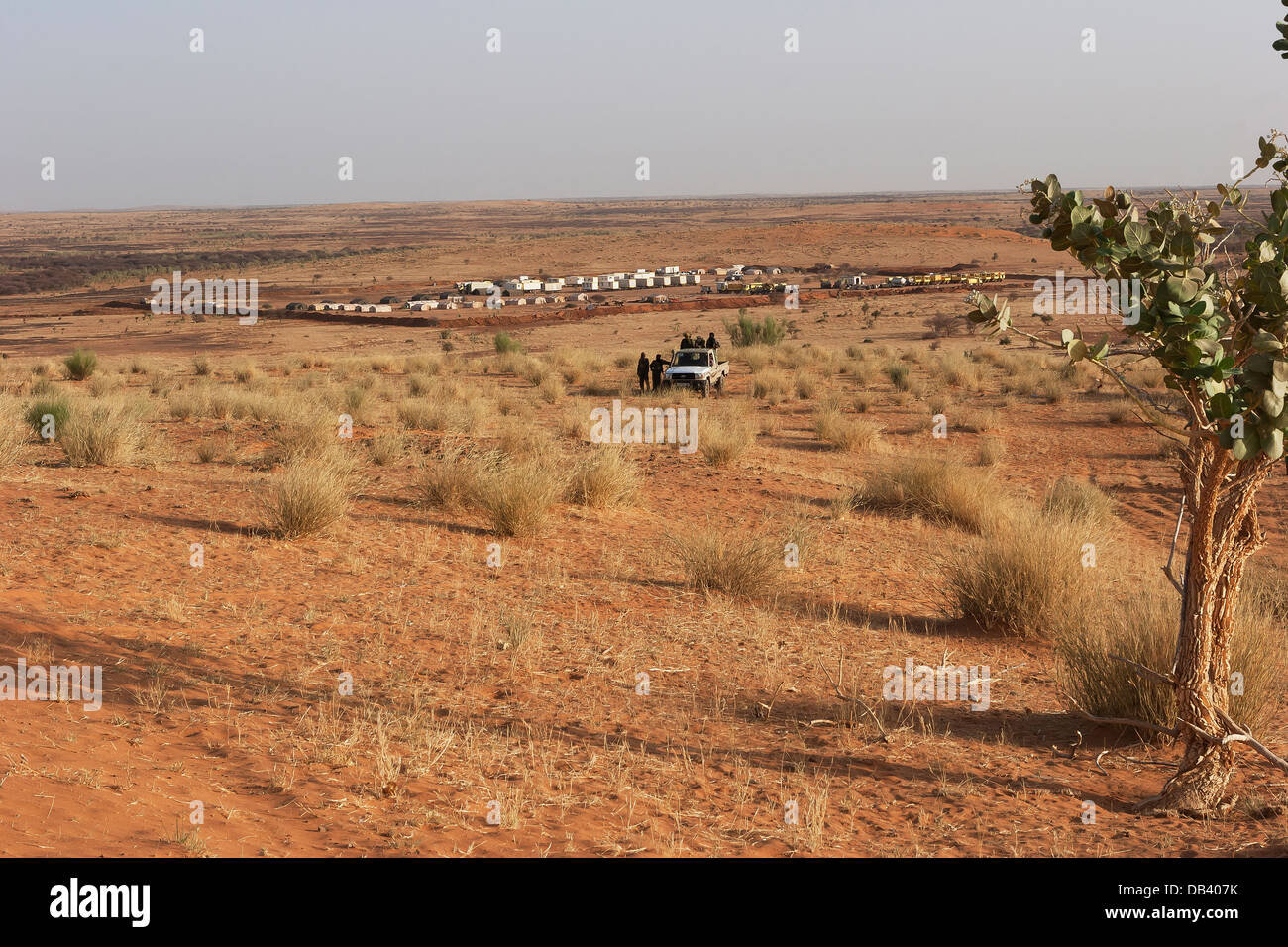 Geo physischen seismische Öl Exploration CP in der Wüste Sahara. NE Mali, Westafrika Stockfoto