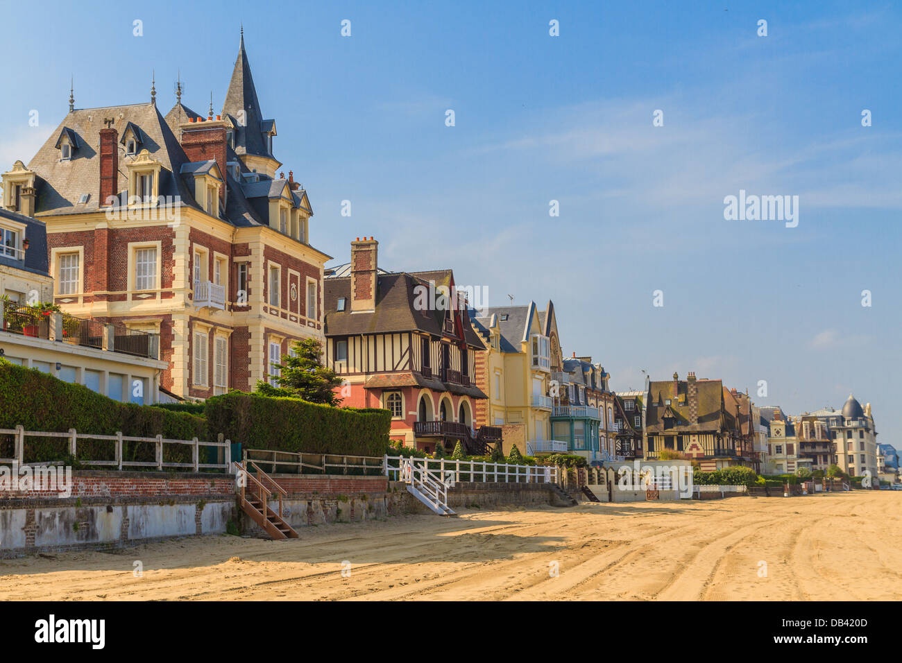 Trouville Sur Mer Strandpromenade, Normandie, Frankreich Stockfoto