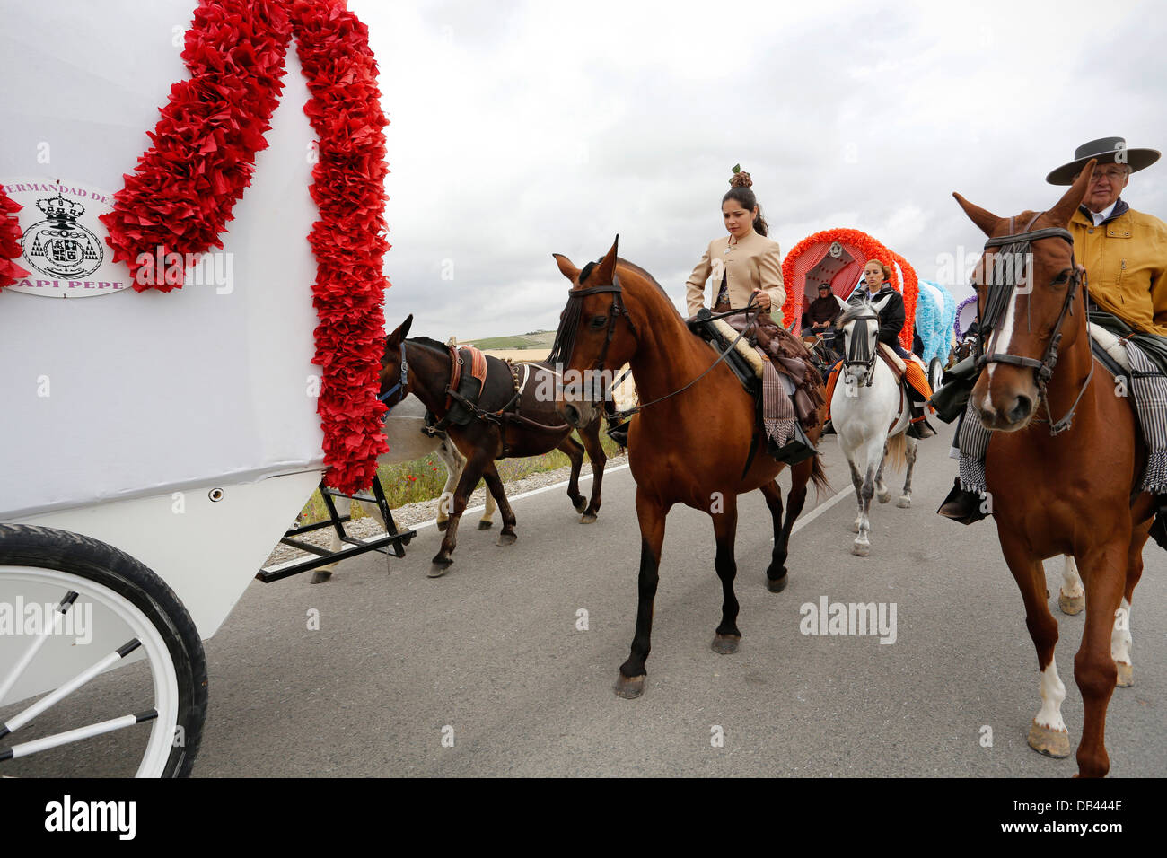 Reiter, so dass die jährlichen katholischen Wallfahrt nach El Rocio in Huelva, Spanien Stockfoto