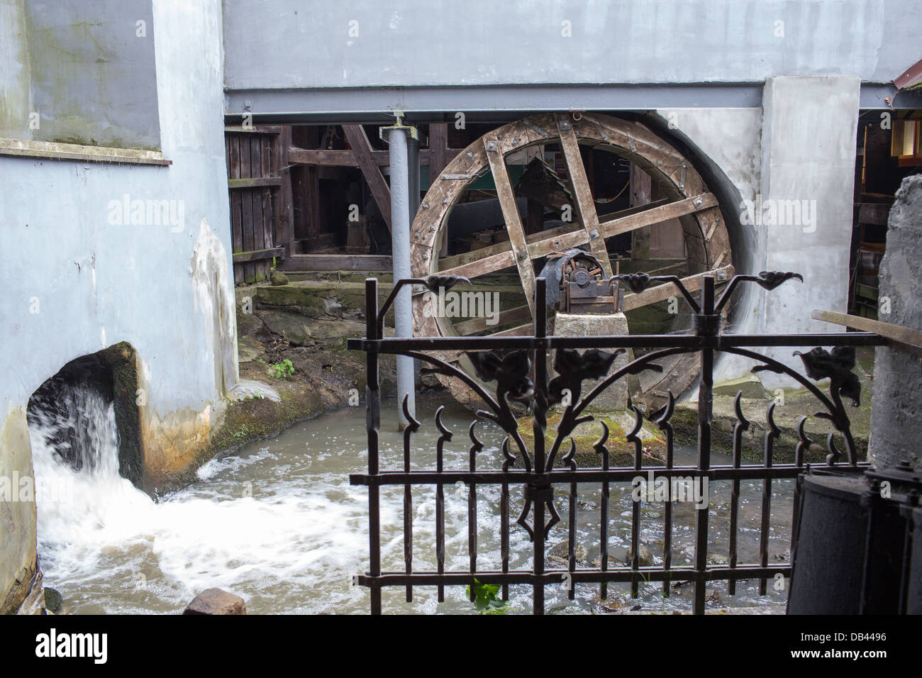 Sechzehnten Jahrhundert schmieden Wasser in Gdansk Oliwa. Architektur und Detail. Stockfoto