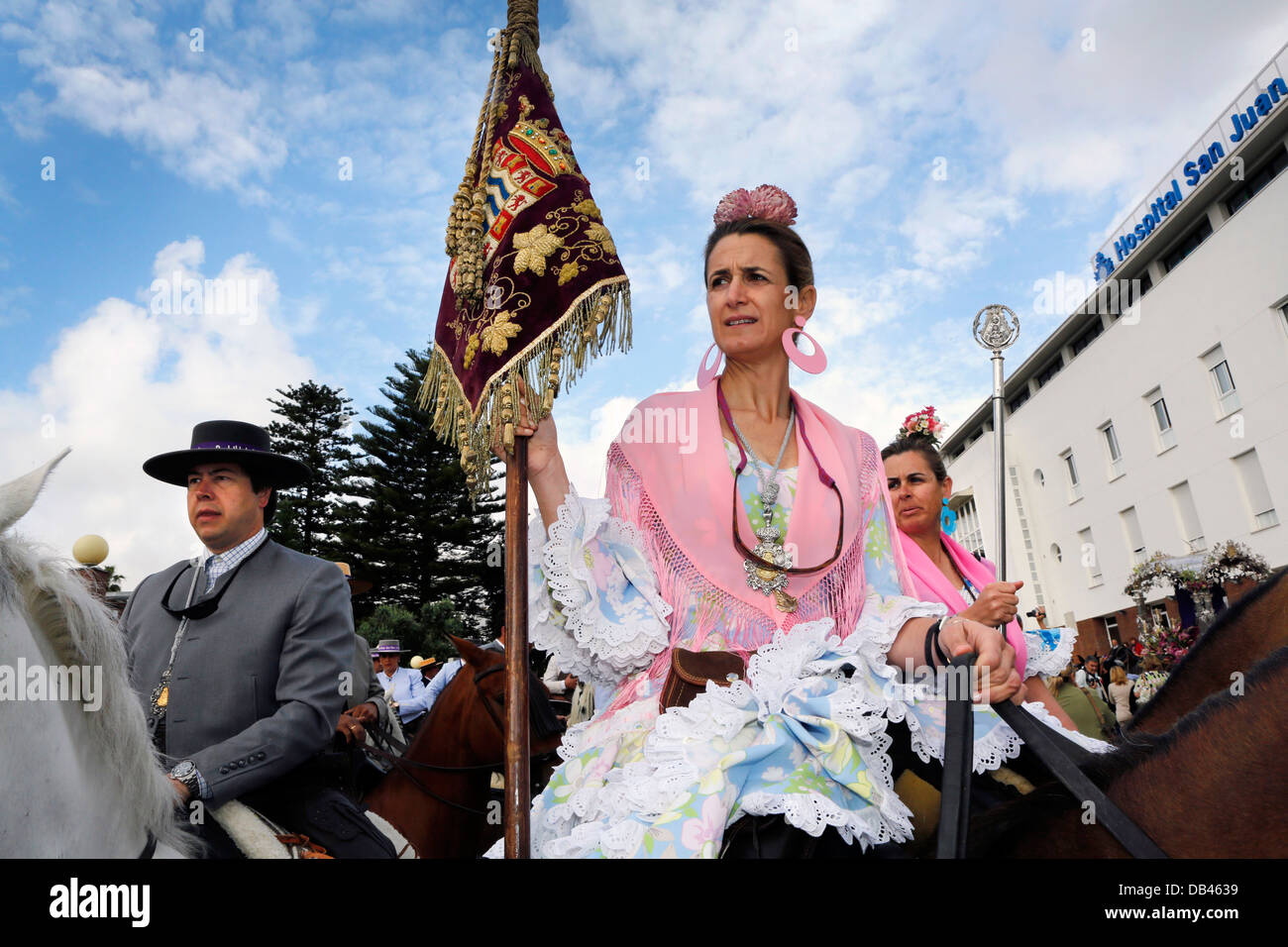 Reiter, so dass die jährlichen katholischen Wallfahrt nach El Rocio in Huelva, Spanien Stockfoto