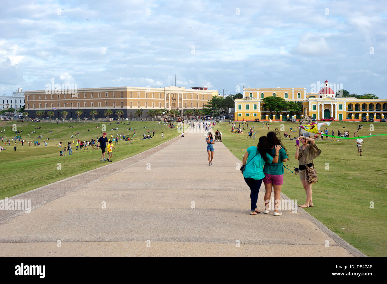 Gelände des Castillo San Felipe Del Moro Stockfoto