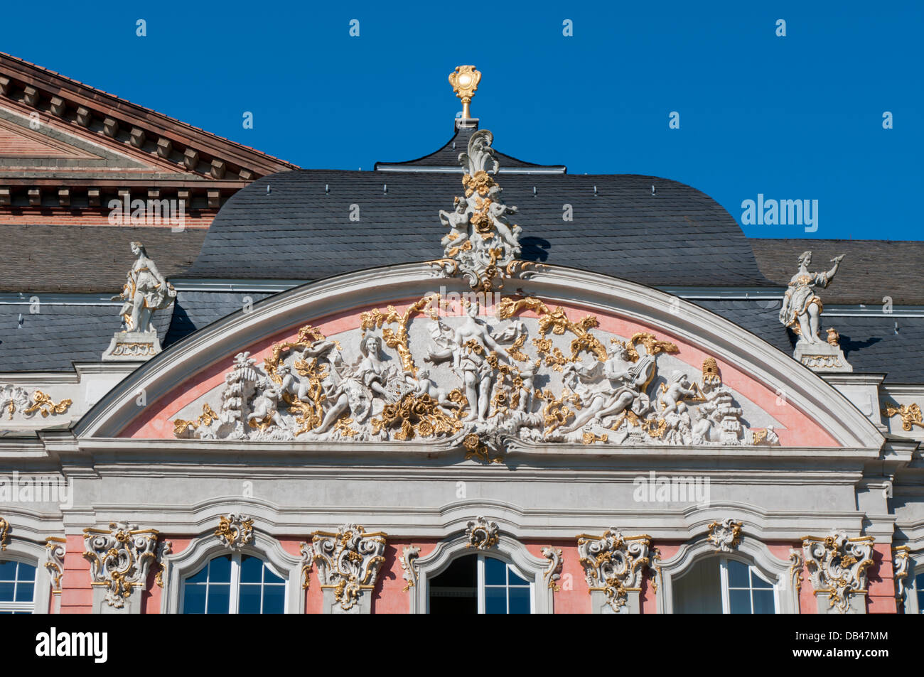 Europa, Deutschland, Rheinland-Pfaltz, Trier, Kurfürstliches Schloss Stockfoto