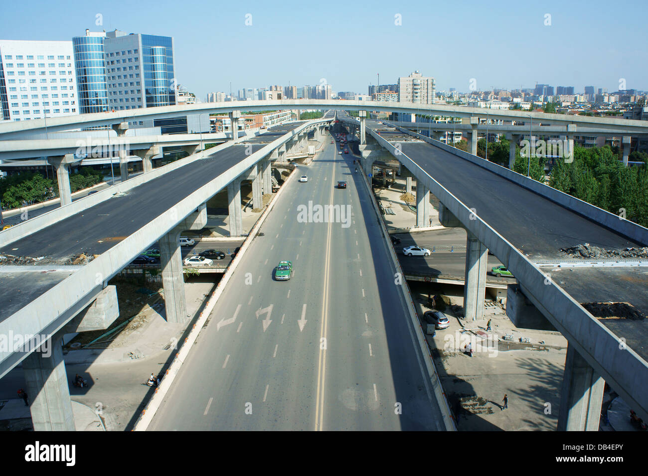 China Städte Straßen Verkehr Überführung Kreuzung Fahrzeuge Ringstraße Straße Städtebau Brücken Autobahnen Transport hu Stockfoto