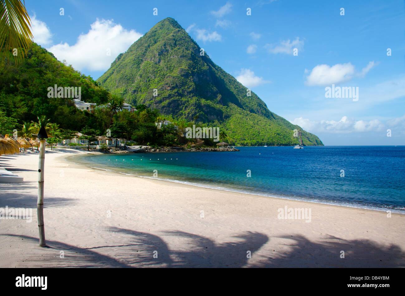 Sugar Beach Resort, St. Lucia mit Gros Piton im Hintergrund Stockfoto