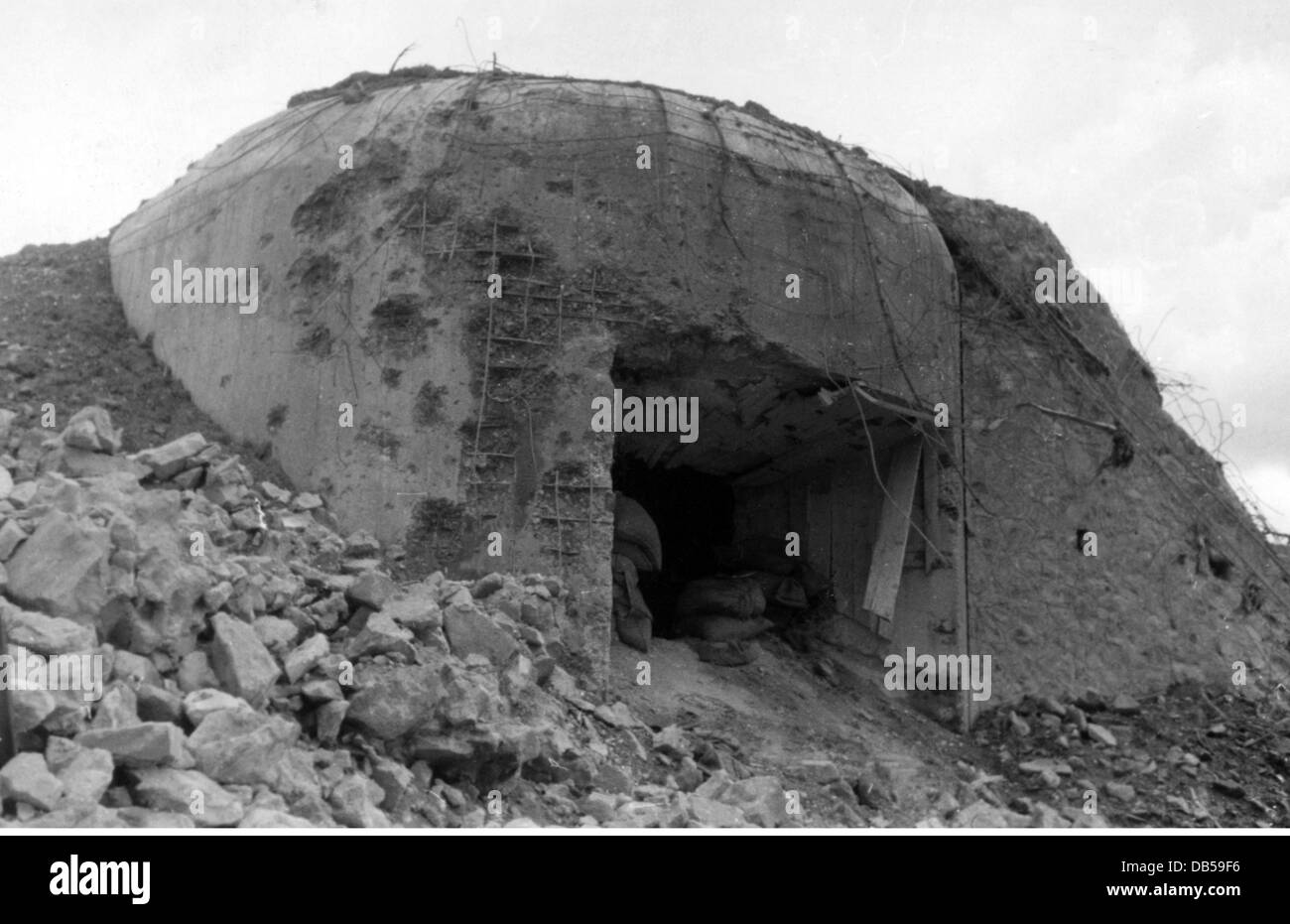 Ereignisse, 2. Weltkrieg, Griechenland, BalkanKampagne 1941, zerstörter Bunker, MetaxasLinie