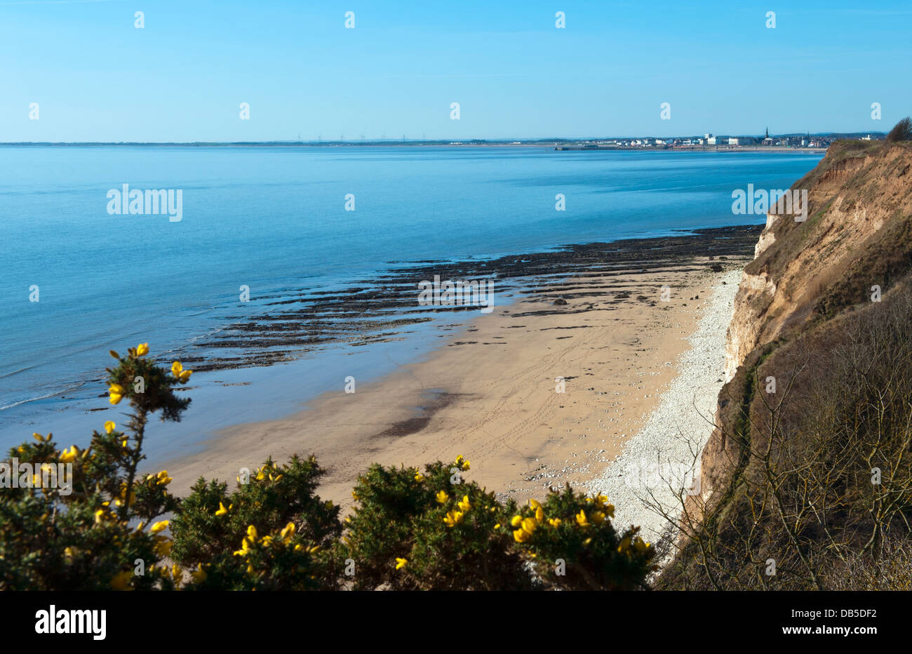 Blick über suchen Dänen Dyke Strand mit Bridlington Stadt am Horizont. East Yorkshire, UK, Stockfoto