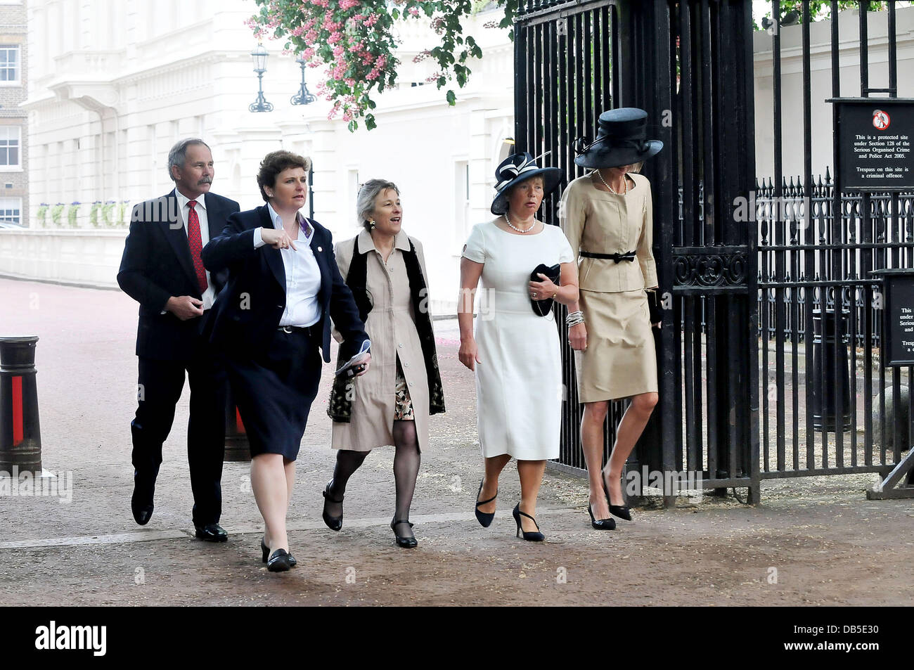 Gäste der Hochzeit von Prinz William und Catherine Middleton - Clarence House London, England - 29.04.11 Stockfoto