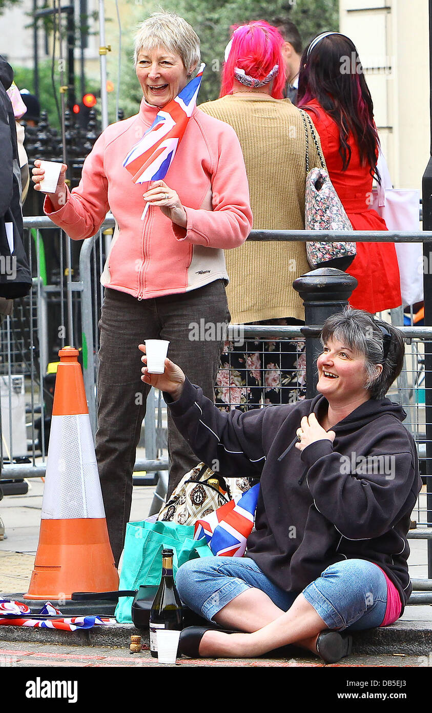 Die Hochzeit von Prinz William und Catherine Middleton - Atmosphäre am Goring Hotel in London, England - 29.04.11 Stockfoto