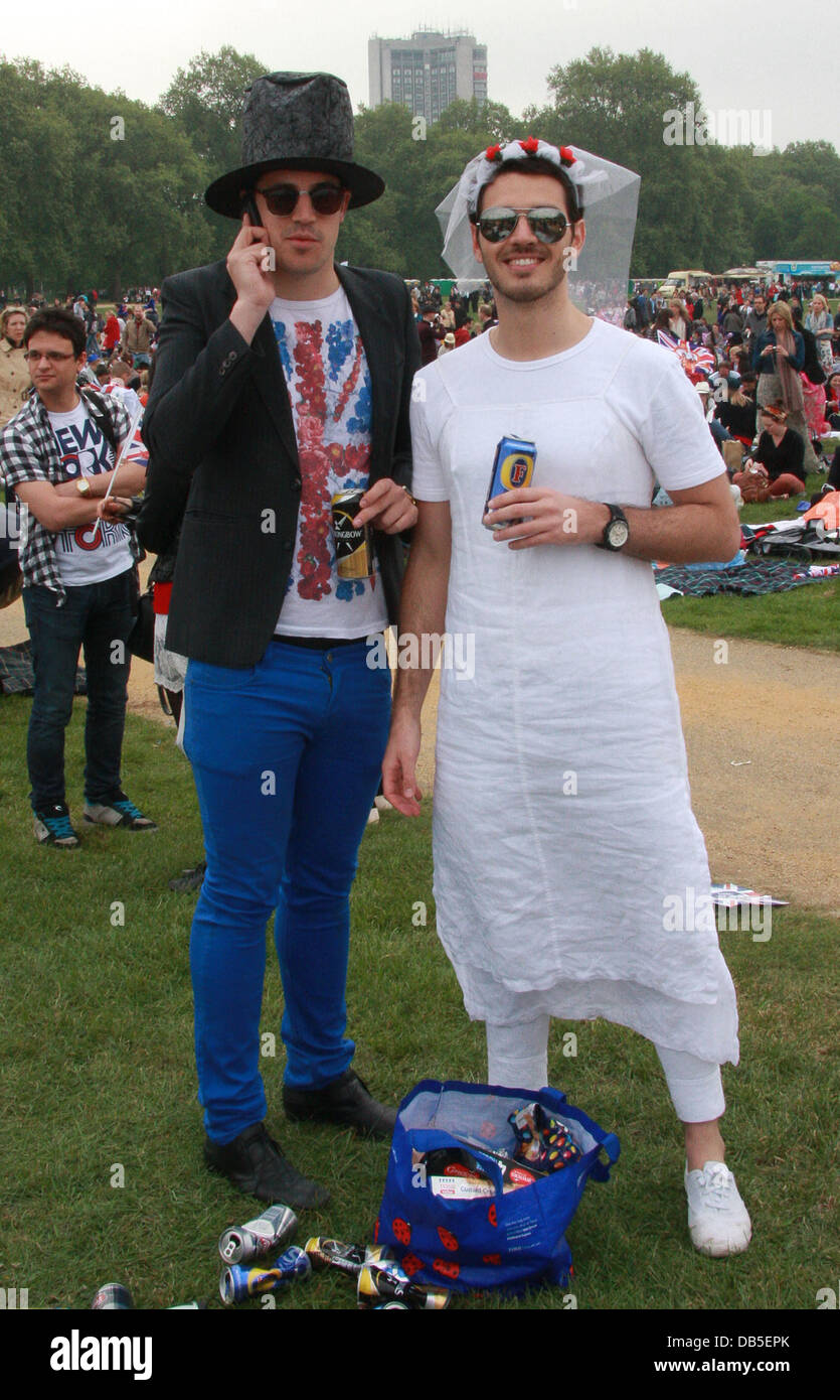 Die Hochzeit von Prinz William und Catherine Middleton - Hyde Park London, England - 29.04.11 Stockfoto