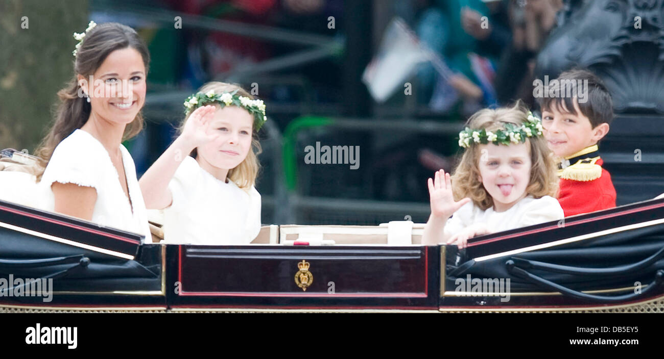 Pippa Middleton, Margarita Armstrong-Jones, Grace Van Cutsem die Hochzeit von Prinz William und Catherine Middleton - Mall Abflüge London, England - 29.04.11 Stockfoto