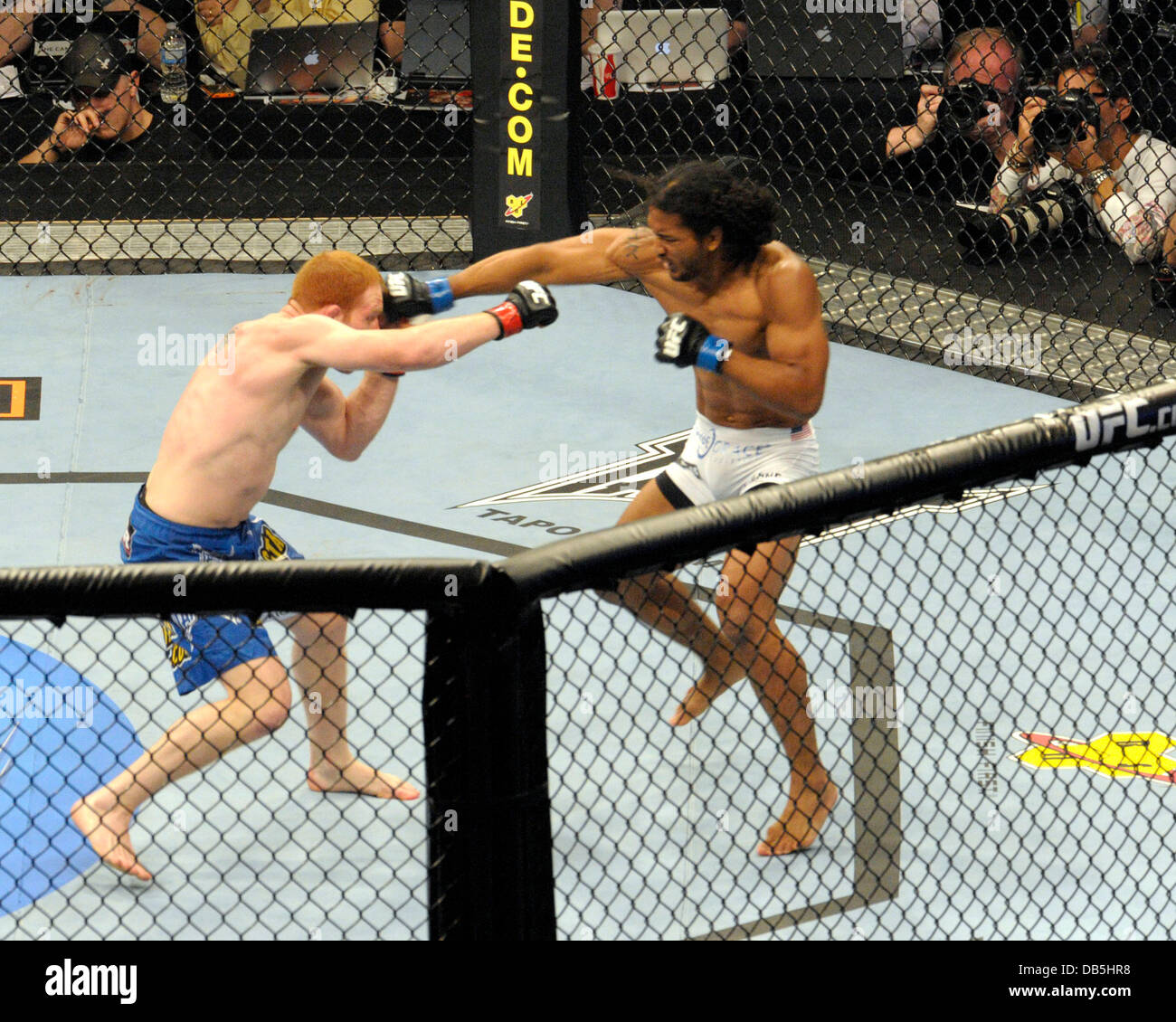 Ben Henderson Vs Mark Bocek UFC 129 - Weltergewicht Kampf statt im Rogers Centre. Toronto, Kanada - 30.04.11 Stockfoto