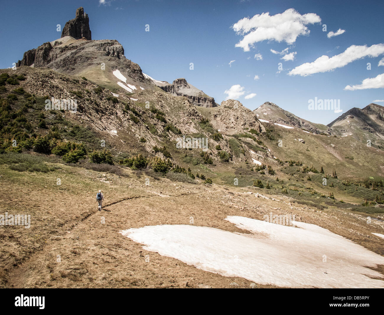 Iris Vandenham Wandern auf dem Kreuzberg - Blackface-Trail in der Wildnis Lizard Head in der Nähe von Telluride, Colorado. Stockfoto