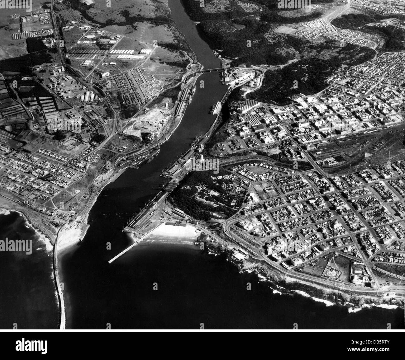 Geographie / Reisen, Südafrika, East London, Stadtansichten / Stadtansichten, Luftbild, um 1960, Additional-Rights-Clearences-not available Stockfoto