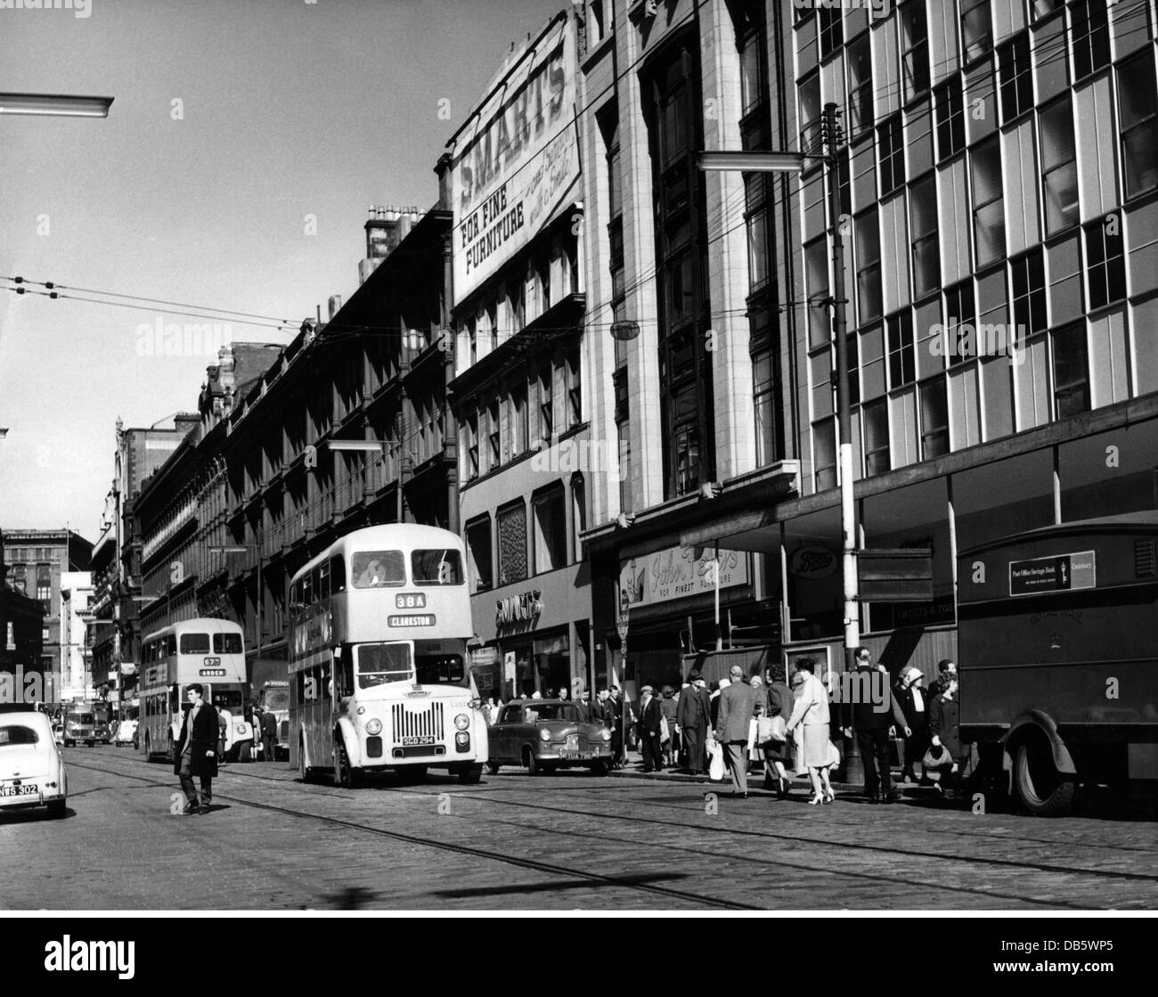 Geographie / Reisen, Großbritannien, Glasgow, Straßen, Union Street, 1960er, 60er, 20th century, historisch, Westeuropa, Schottland, Innenstadt, Innenstadt, Stadtzentrum, Stadtzentrum, Stadtkern, Straßenszene, Straßenszenen, Fußgänger, Passanten, Passanten, Passanten, Reisebus, Bus, Busse, Busse, Doppeldeckerbus, Doppeldeckerbus, Busroute, Busrouten, Bus Nummer 38A, die Nummer 38A Bus, Einkaufsstraße, Einkaufsstraße, Einkaufsstraße, Einkaufsstraßen, Fußgängerzone, Menschen, zusätzliche-Rechte-Clearences-nicht verfügbar Stockfoto