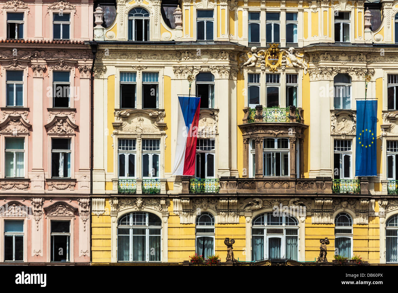 Die Jugendstil-Fassade des Ministeriums für Regionalentwicklung am Altstädter Ring, Prag Stockfoto