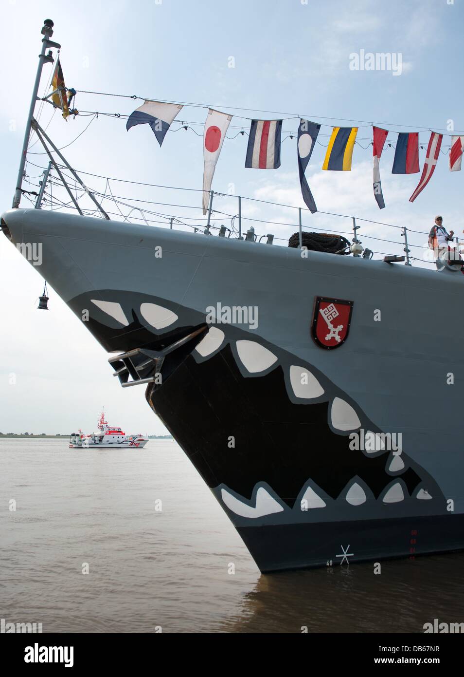 Die Fregatte "Bremen" von der marine liegt am SeebaederkajeKai in