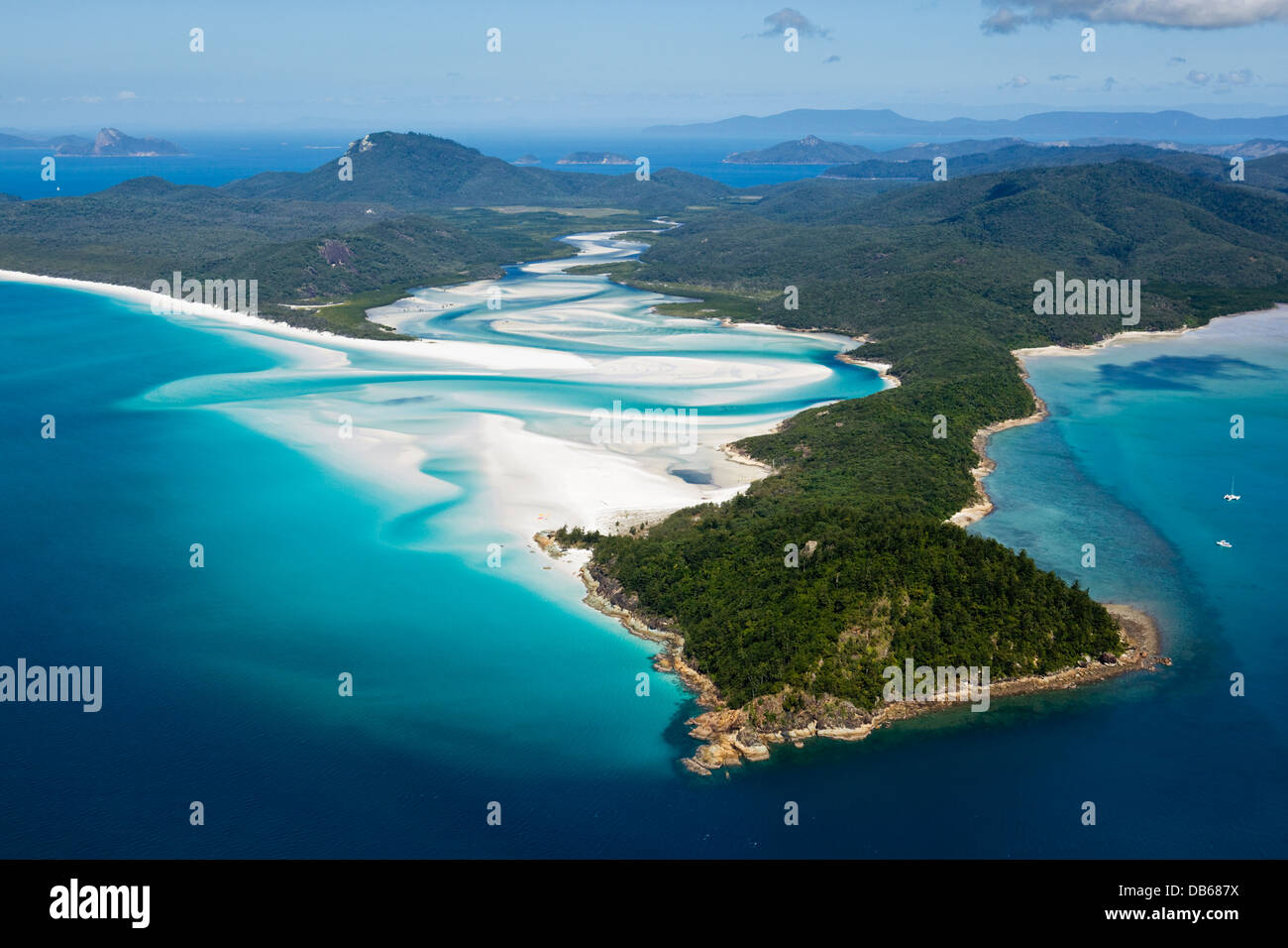 Luftaufnahme von Tongue Point, Hill Inlet und Whitehaven Beach. Whitsunday Island, Whitsundays, Queensland, Australien Stockfoto