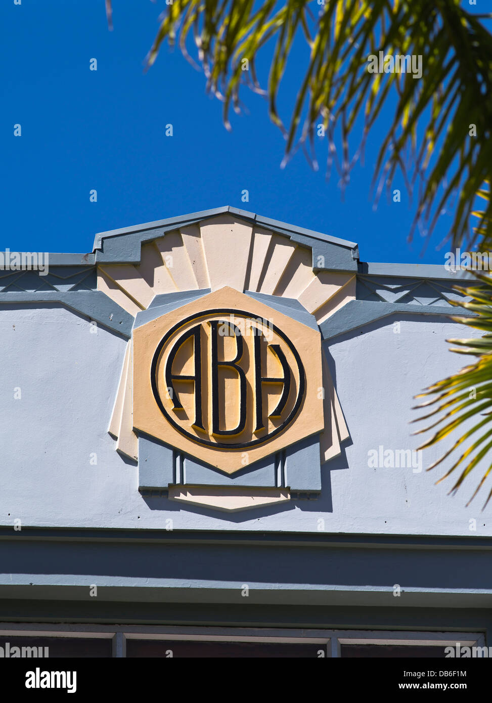 dh NAPIER Neuseeland Art Deco ABH Gebäude Initialen Typenschild Schild Architektur Nahaufnahme detail Stockfoto