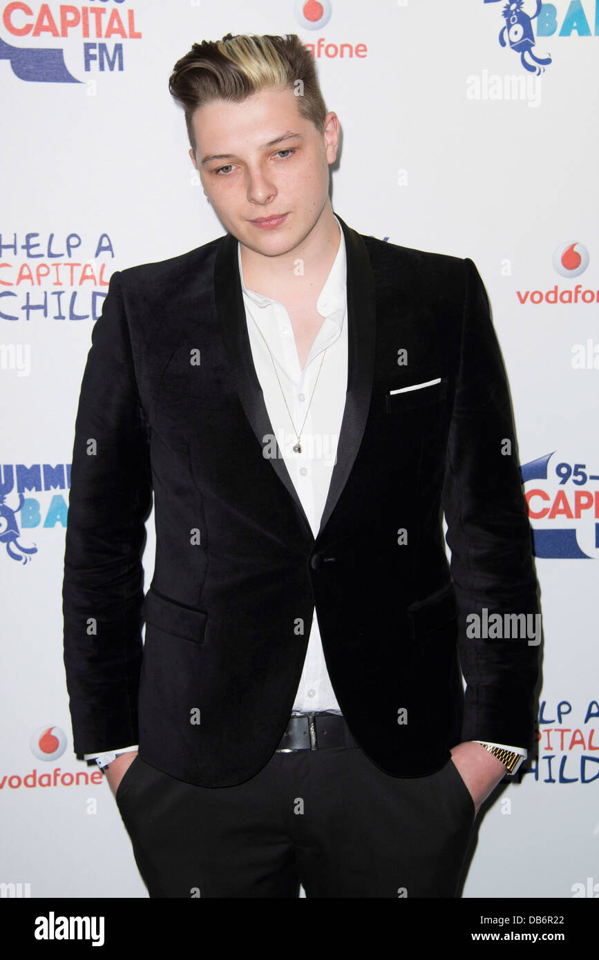 John Newman kommt für die Capital FM Sommer Ball, Wembley Stadium, London, Sonntag, Juni. 9, 2013. Stockfoto