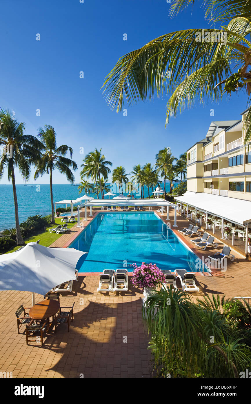 Schwimmbad im Coral Sea Resort. Airlie Beach, Whitsundays, Queensland, Australien Stockfoto