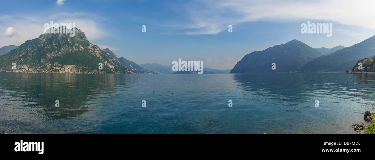 Corna Trentapassi, 1248m und Monte Isola Insel im Lago d ' Iseo und