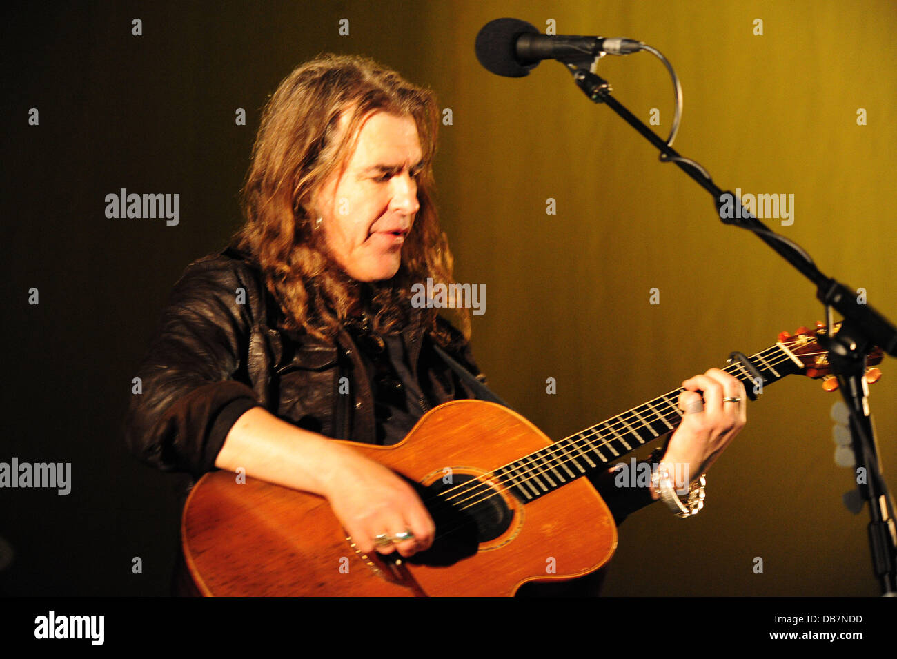 John Sullivan (New Model Army) der bärtige Theorie Festival - Tag 2 - Auftritte Kedelston, Derbyshire - 14.05.11 Stockfoto