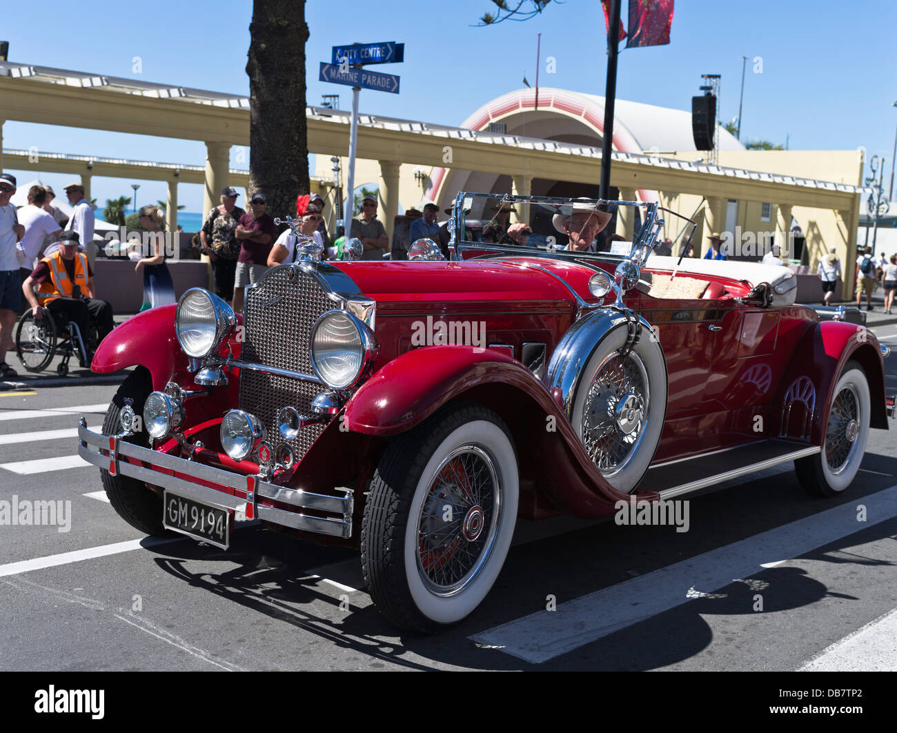 dh Marine Parade NAPIER NEW ZEALAND Klassischer Oldtimer Art Deco Wochenende Festival Autos Auto Stockfoto