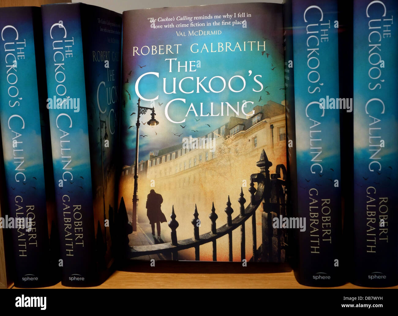 J. K. Rowling offenbart sich als Autor von The Cuckoo Aufruf von Robert Galbraith, London Stockfoto