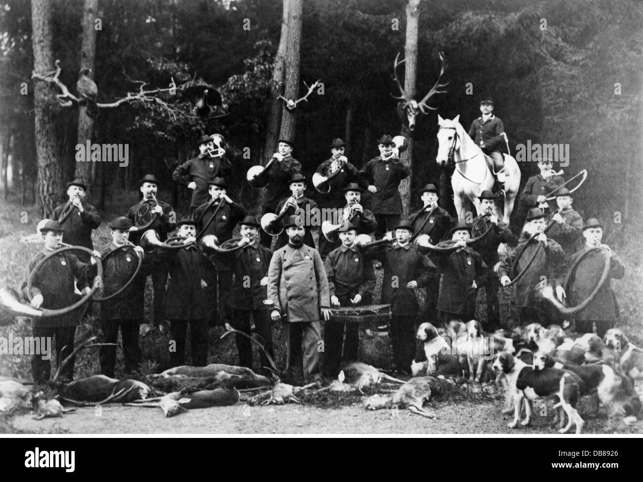 Jagd, Jagdgesellschaft, Aufruf der Jagd, Deutschland, um 1905, Zusatz-Rechte-Clearences-nicht vorhanden Stockfoto