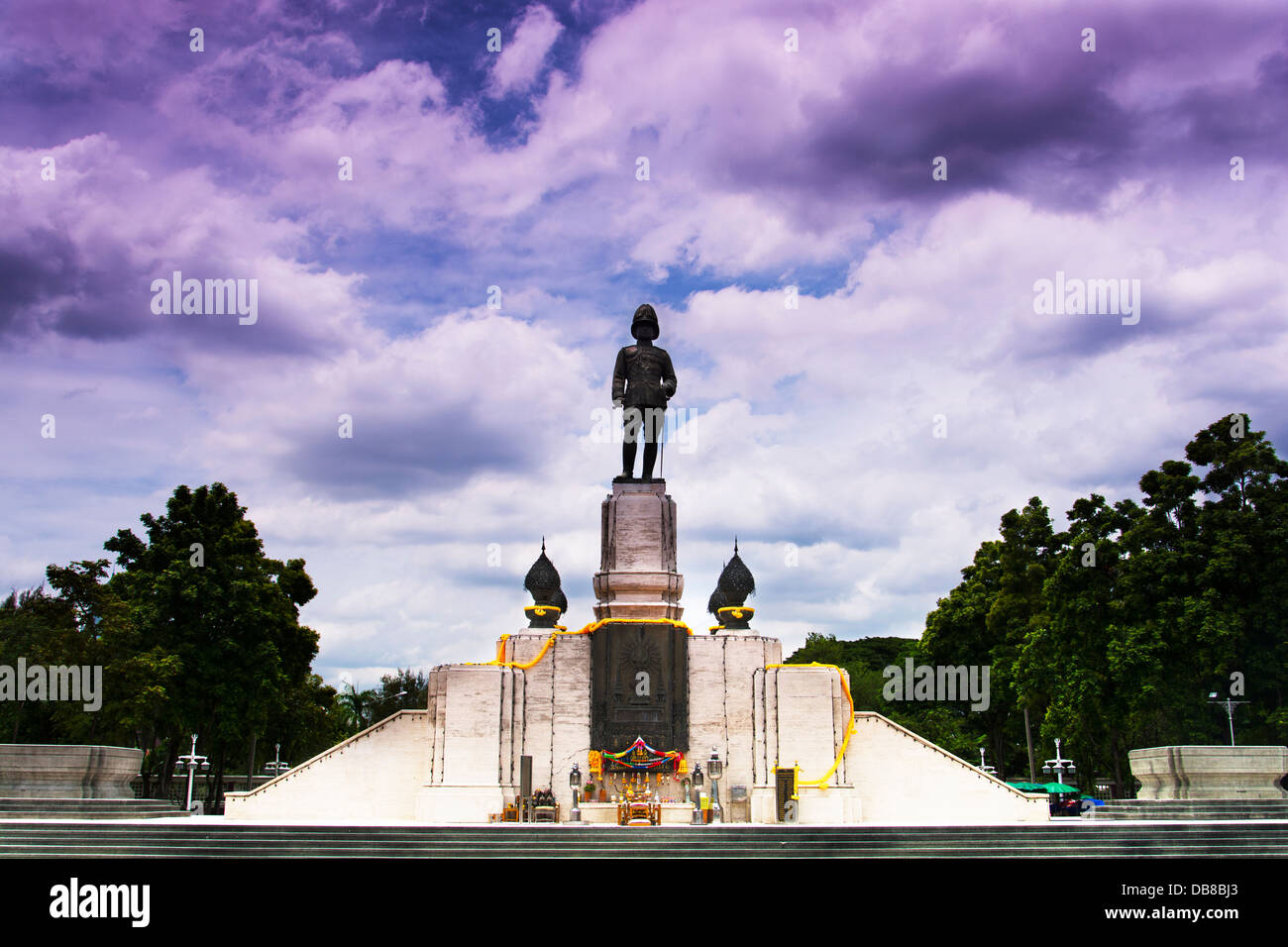 Die Statue von König Rama IV von Thailand in Bangkok Stockfoto